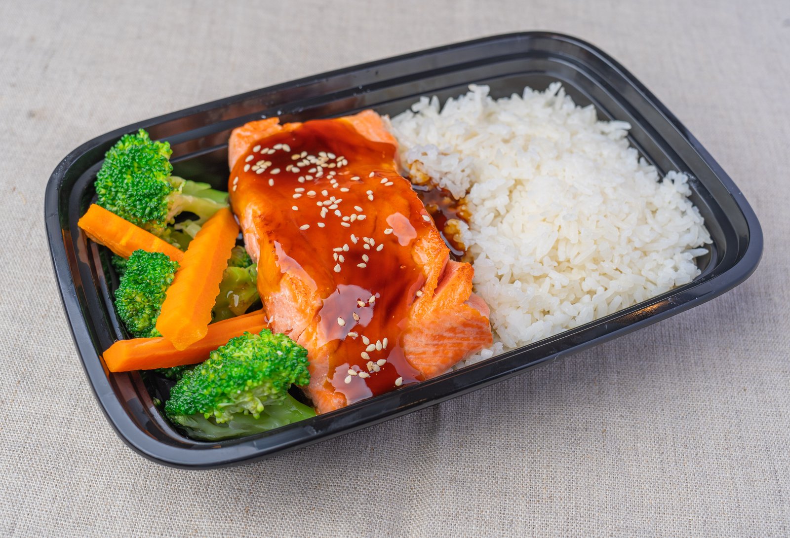 Salmon teriyaki with rice - Image 4